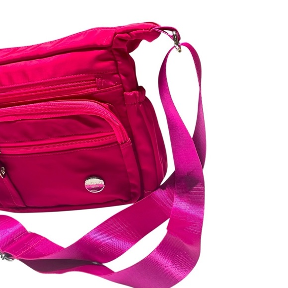 Jiel Shi Water-Resistant Nylon Crossbody/Shoulder Bag Bright Pink - Picture 3 of 13